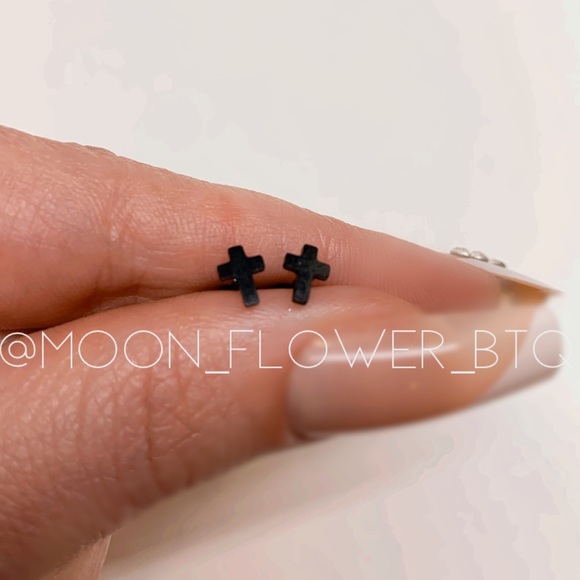 16g Tiny Black Cross Flat Back Earrings - Picture 4 of 5